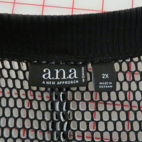 a.n.a Woman Black and White Mesh Zip Front Jacket - Picture 8 of 10